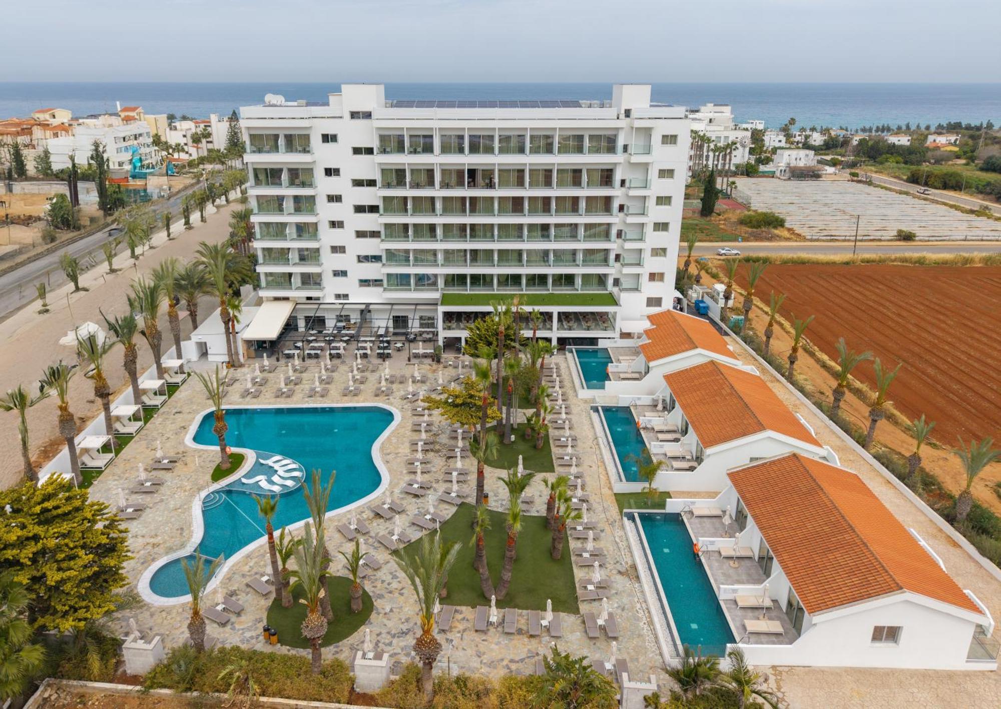 Bohemian Gardens Hotel Протарас Екстер'єр фото